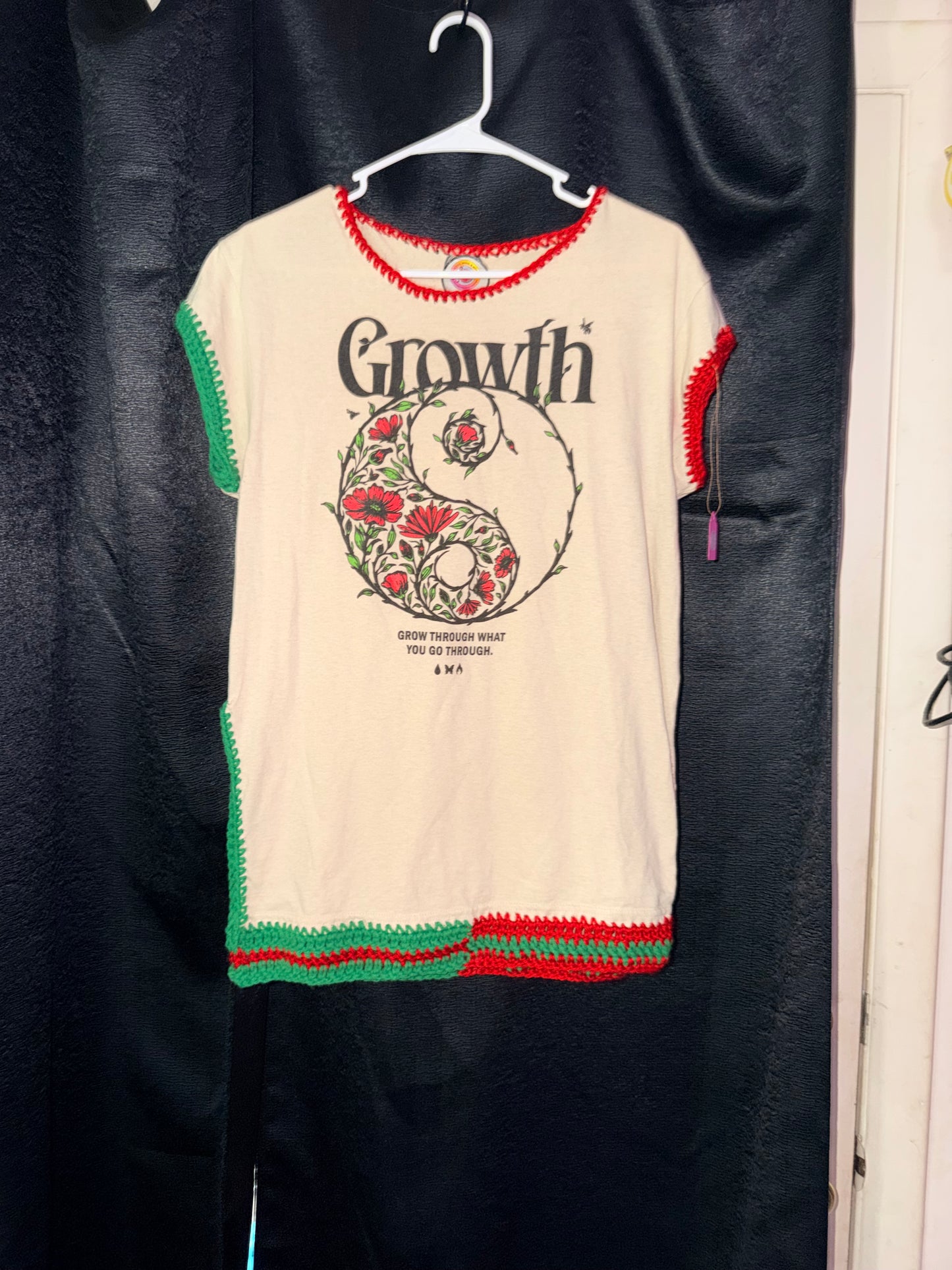 M upcycle tee