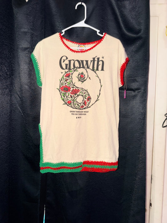 M upcycle tee