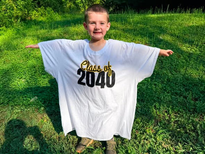 Short sleeve handprint graduation shirt